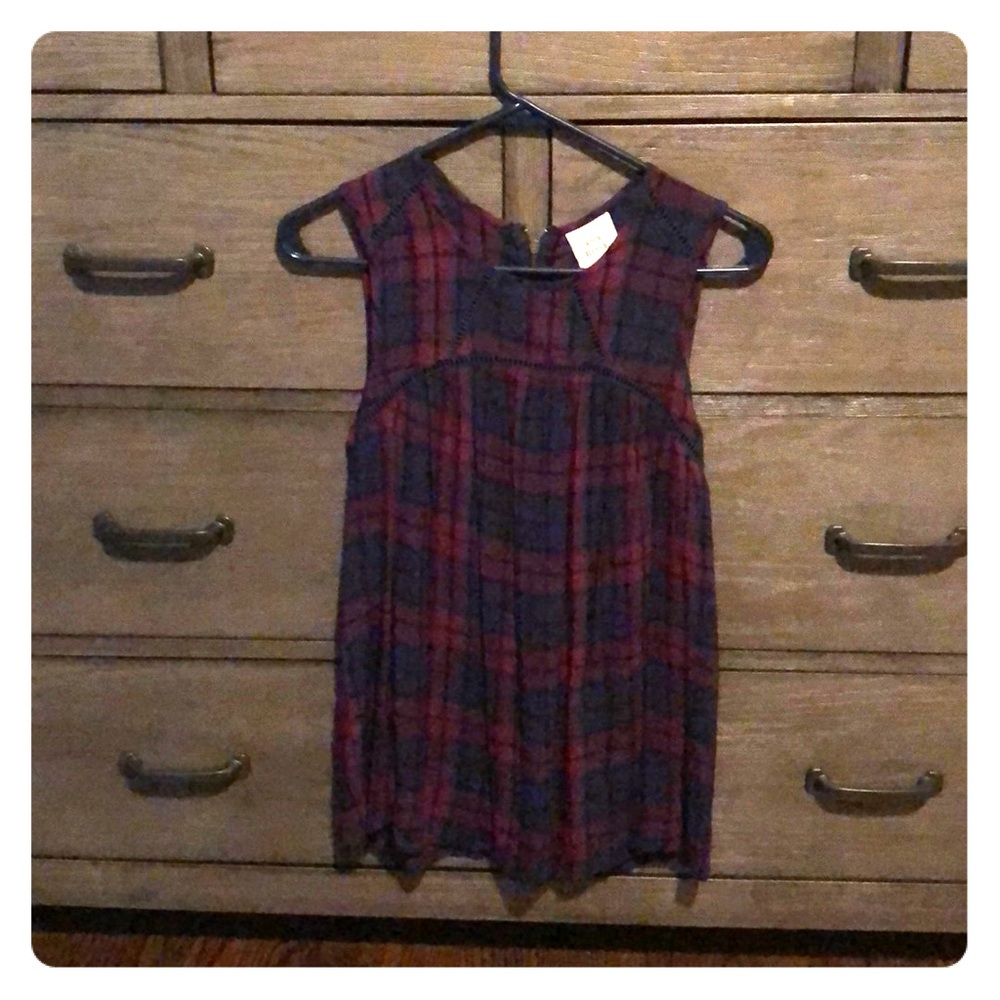 Sleeveless top